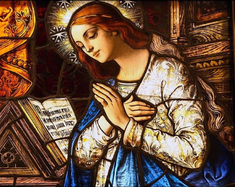 Catecismo de la Iglesia Católica 2 Maria en el Catecismo de la Iglesia catolica